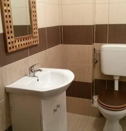 Daisy Apartmán Mamaia